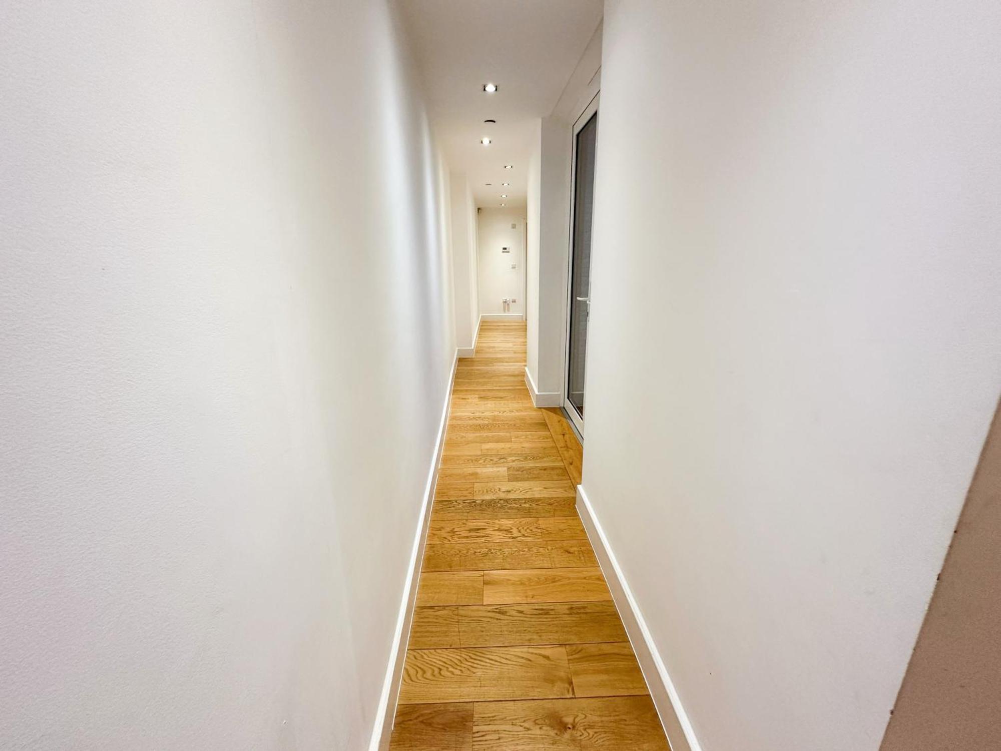 Chic 3 Bedroom Flat With Private Terrace In Holloway Near Finsbury Park ลอนดอน ภายนอก รูปภาพ